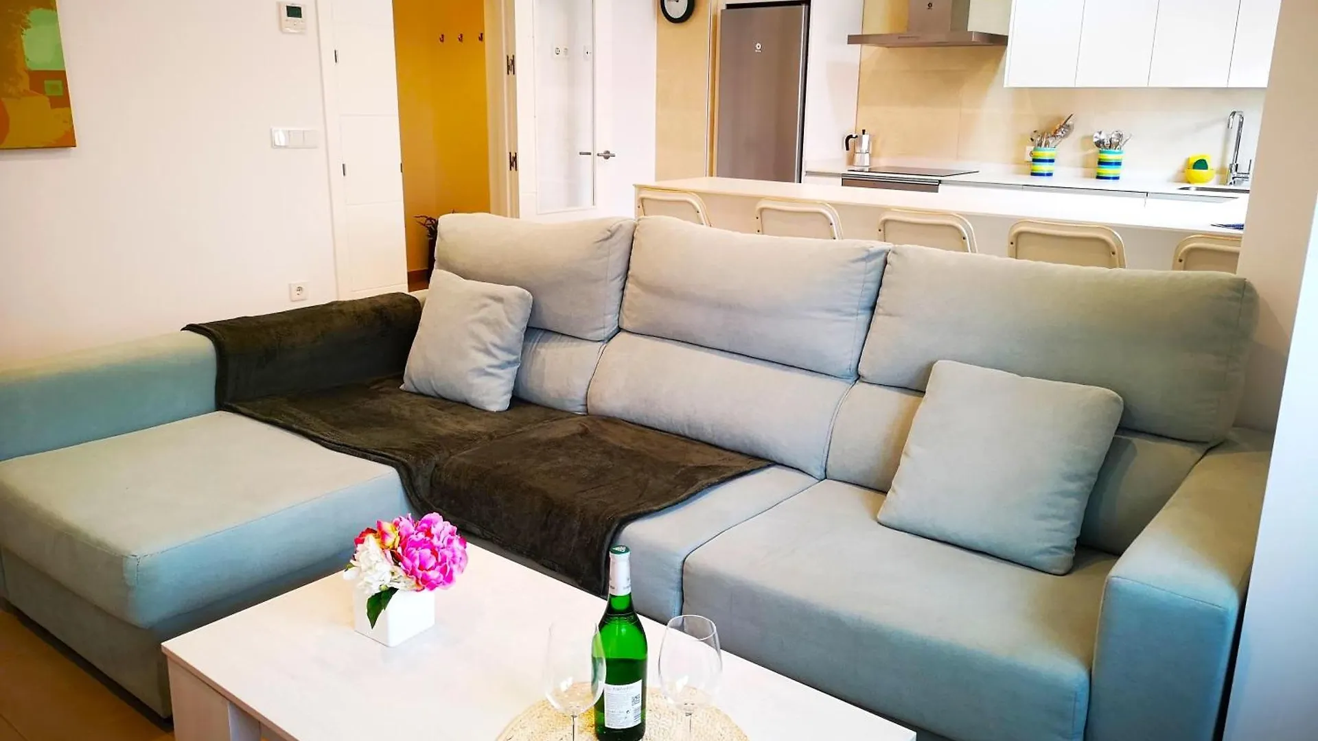 Apartamento Luz Y Confort Con Garaje Cádiz España